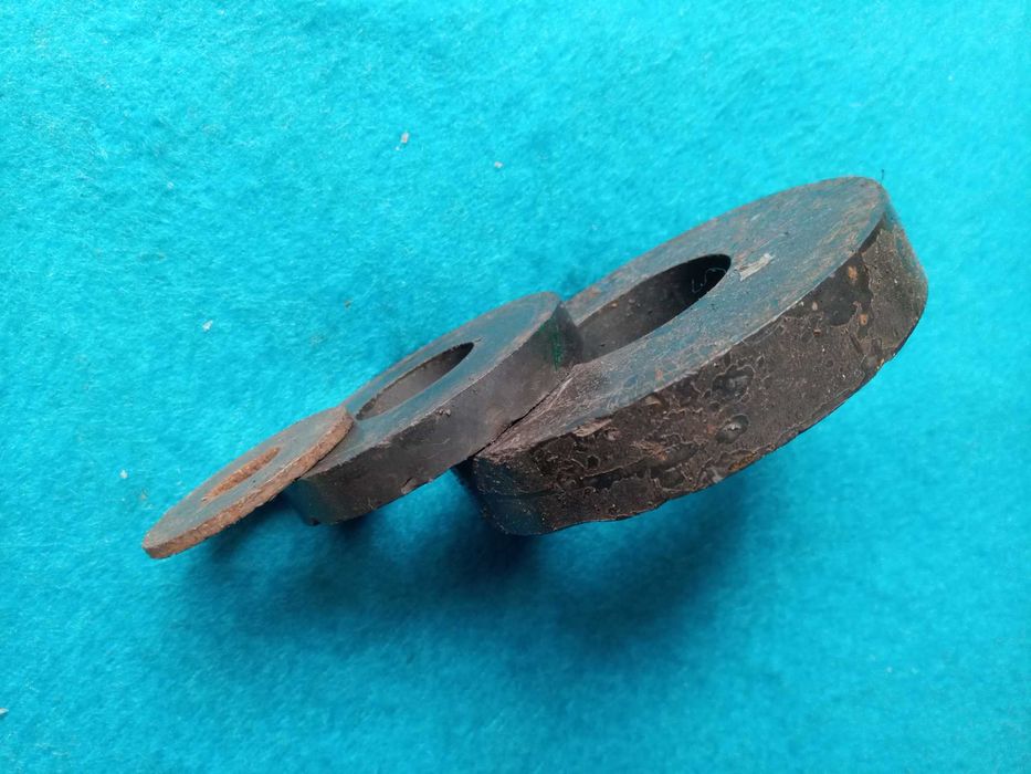 Магнит от динамика (динамиков)