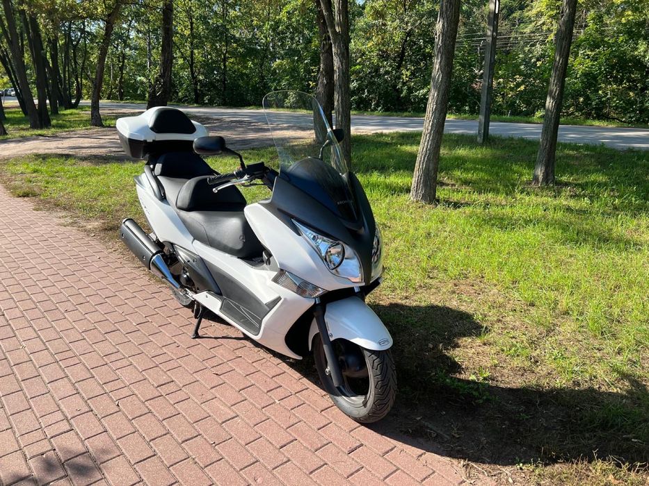 Honda Sliverwing 400ccm