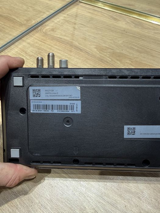 Samsung one connect SOC1002N