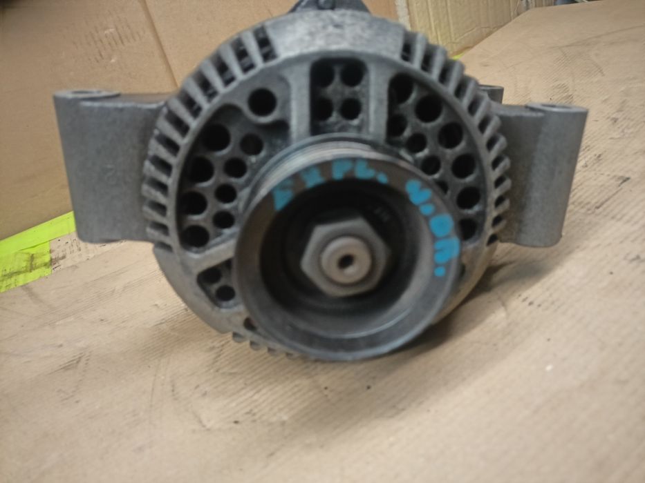 Ford Explorer 4,0 benzyna alternator