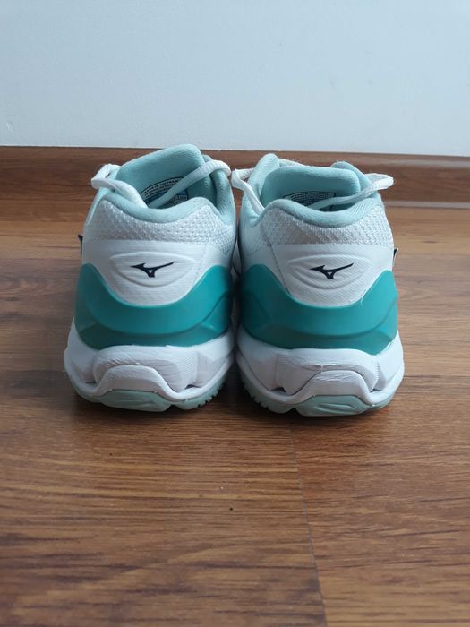 Buty sportowe Mizuno Wave Stealth
