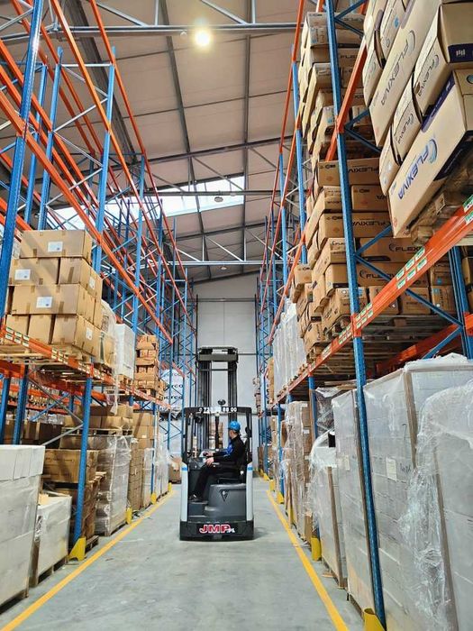 Miejsce paletowe. Magazynowanie, wynajem miejsc paletowych.