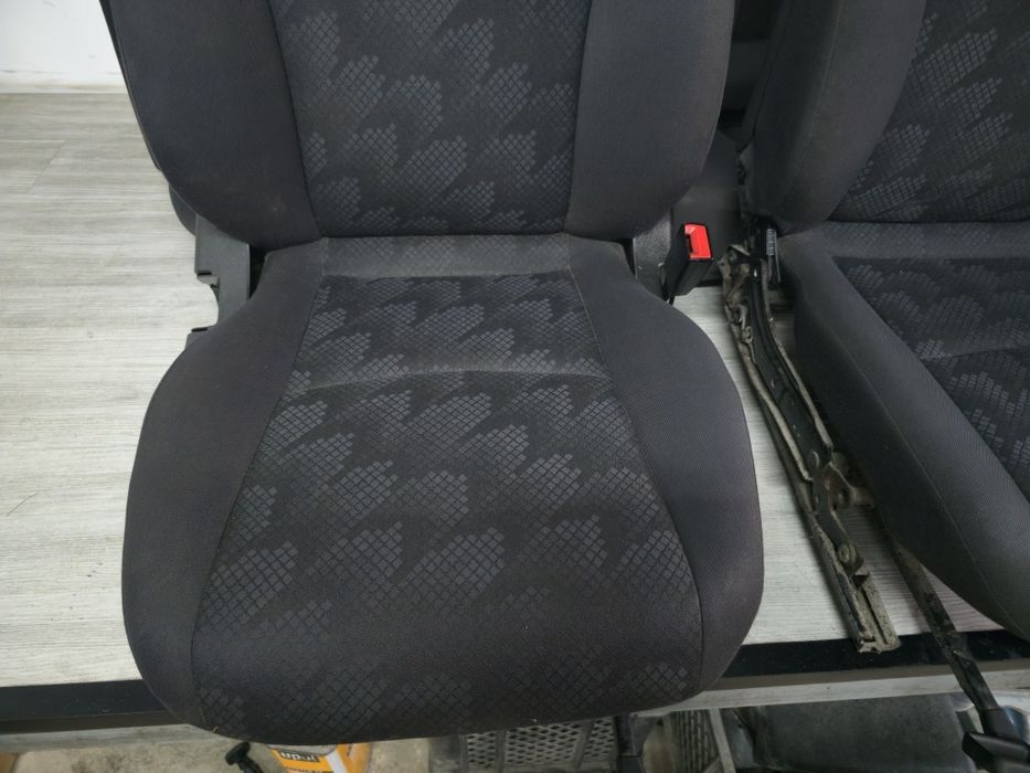 Conjunto de bancos e forras Mercedes C W203 Avantgarde