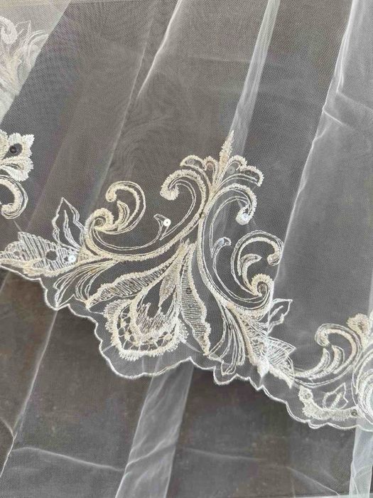 Фата для весільного плаття