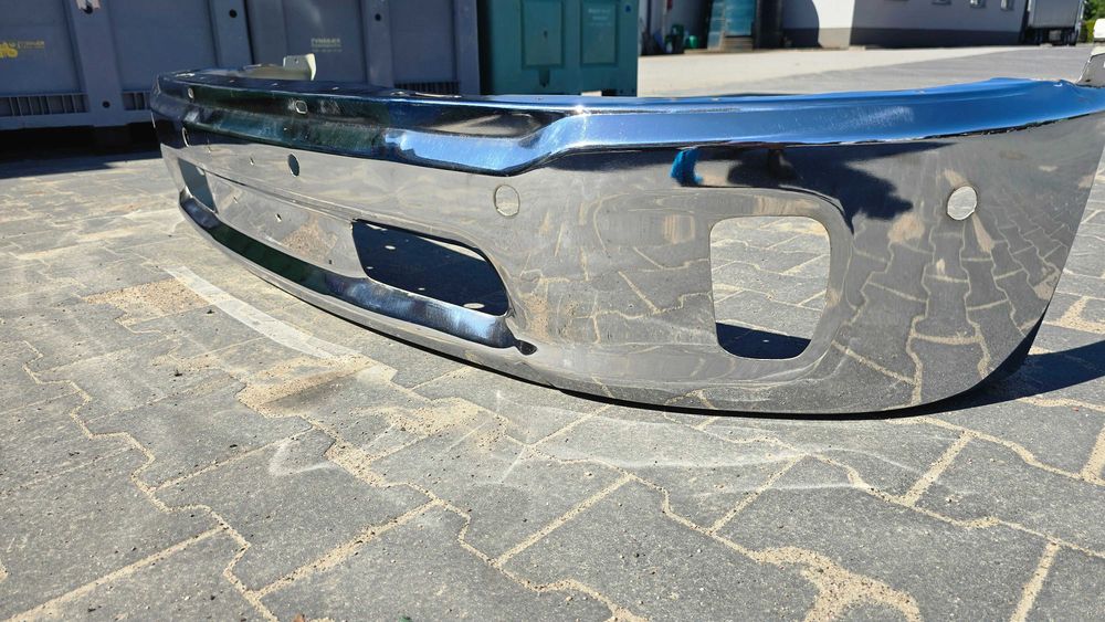 Zderzak przedni Dodge Ram
