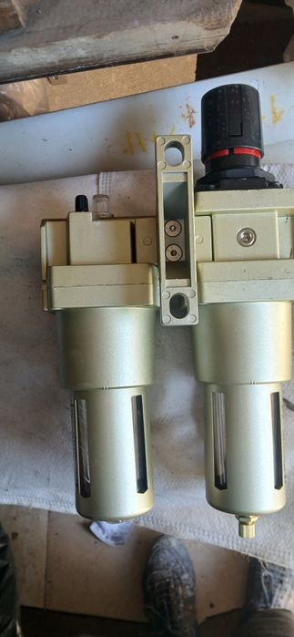 Copo regulador de pressão com copo de lubrificação