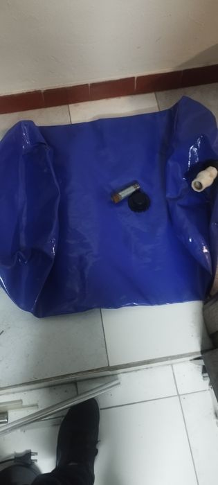 Reservatório "Bexiga" com capacidade para 100L