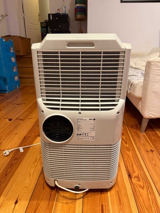 Klimatyzator przenośny Zibro P 126 – 2,6 kW, pilot