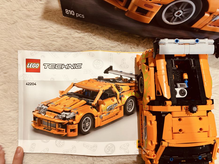 LEGO Technic Fast & Furious Toyota Supra MK4 42204