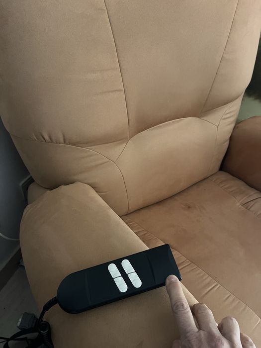 Poltrona reclinavel com comando