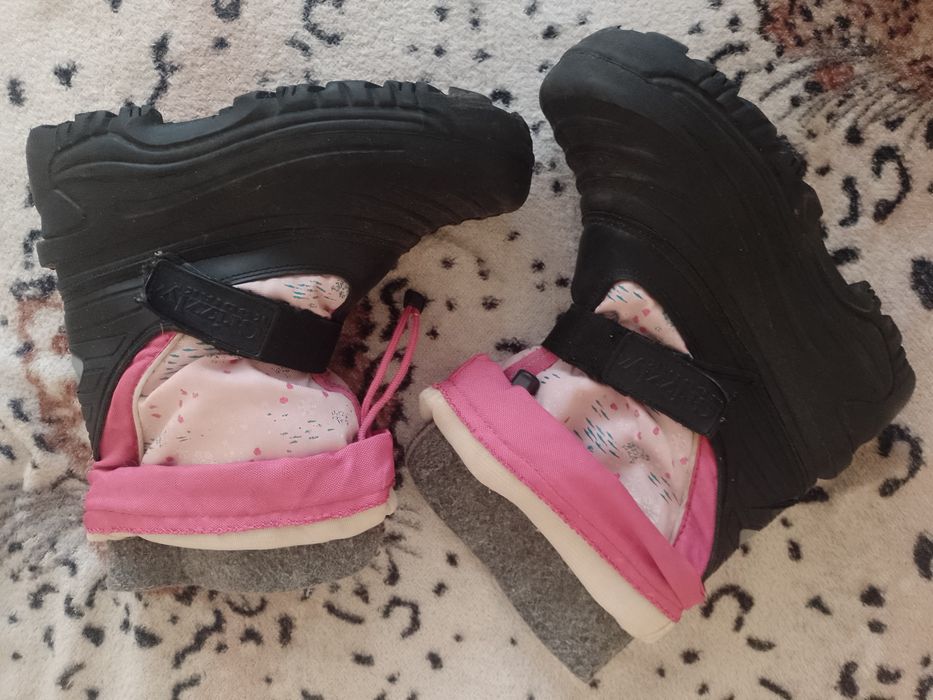 Сапоги резиновые  на размер 38