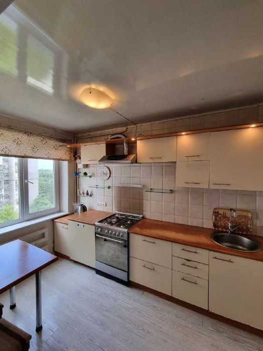 Продам 3к Коммунар Парус