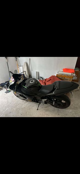 Kawasaki Ninja ZX6R (636)