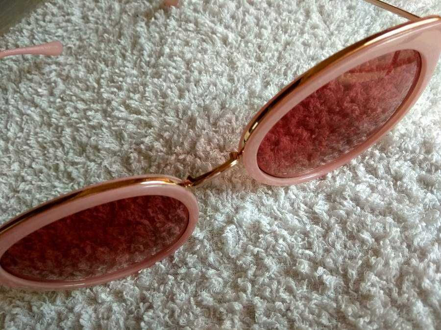 Óculos Escuros Cor de Rosa Stradivarius