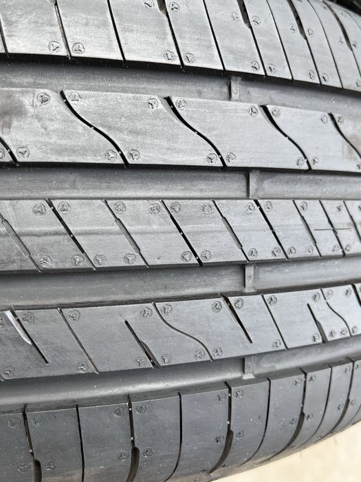 NOWE Goodyear 215/55/17 98W Extra Load XL opony letnie