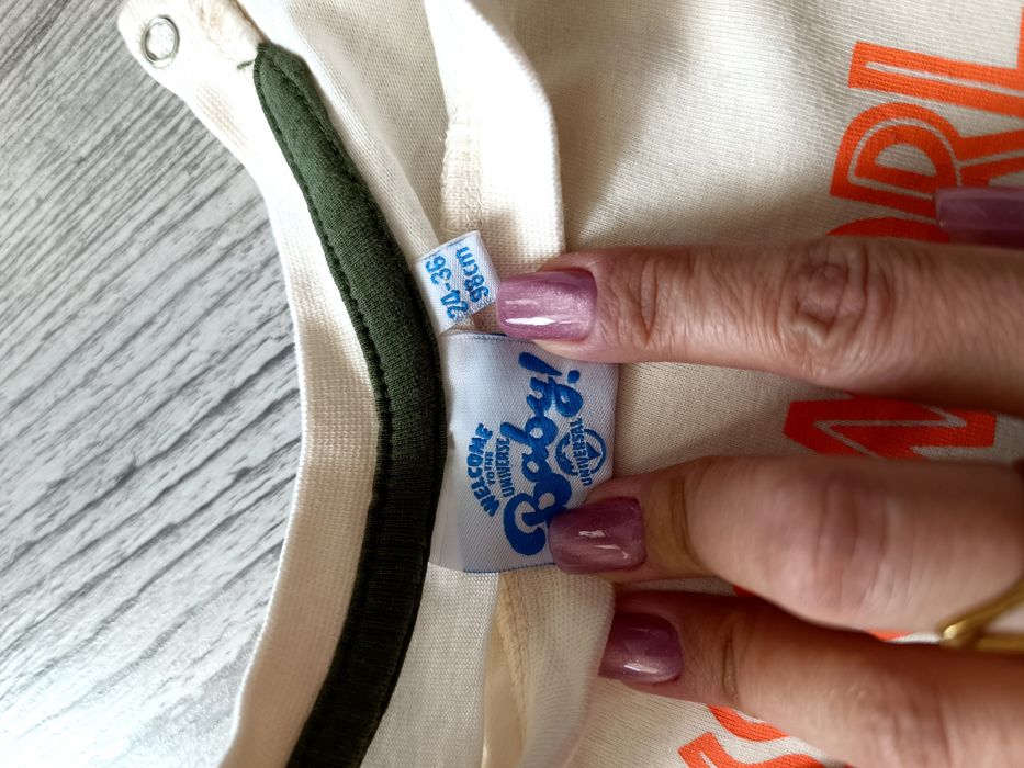 Bluzka z cekinami dinozaur TRex jurassic world