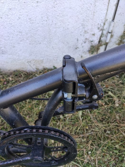 B TWIN Tilt 100 Dobrável