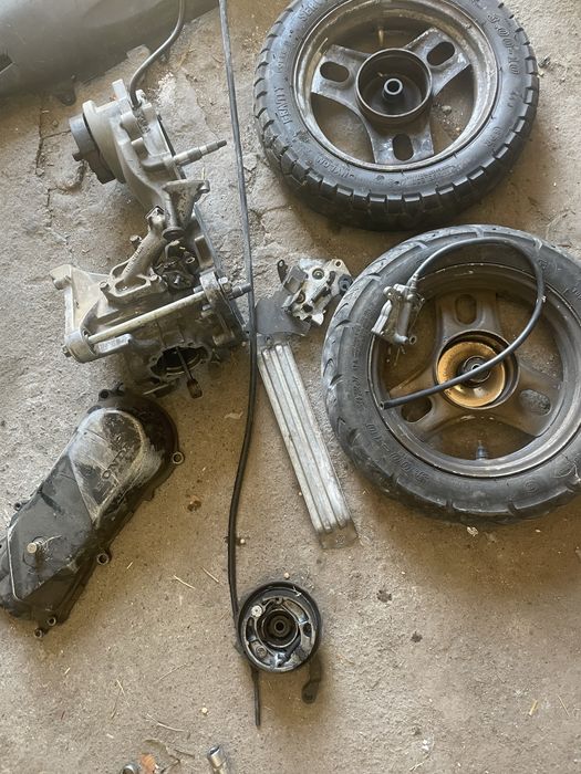 Запчастини діо 34