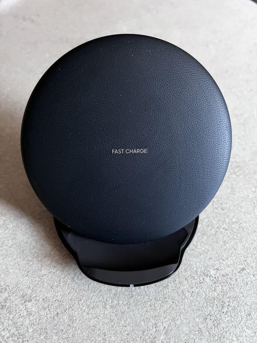 Ladowarka indukcyjna Samsung