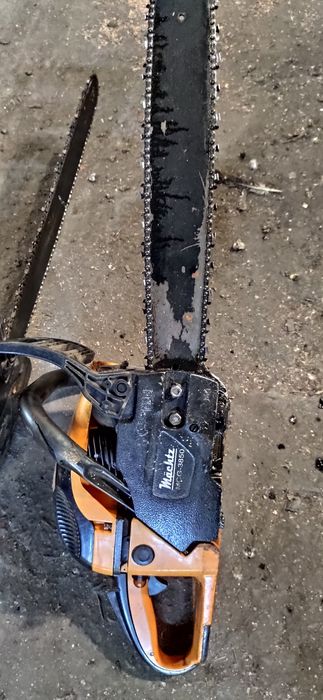 Продам мощную бензопилу Machtz MCG-3850