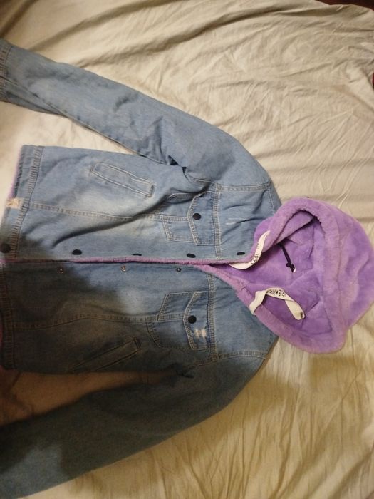 Куртка джинсовая