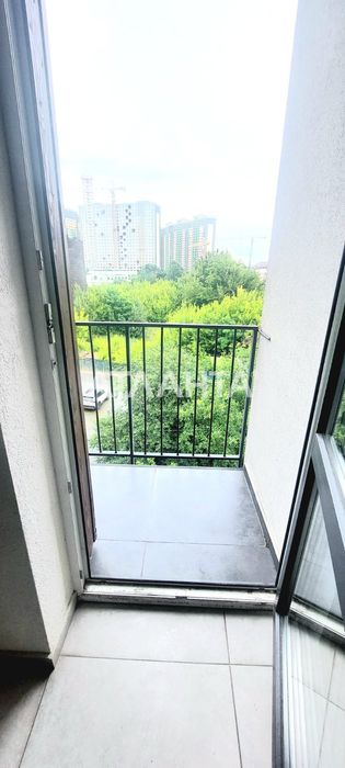 1к.м.Васильківська з ремонтом та паркомісцем. Постанови