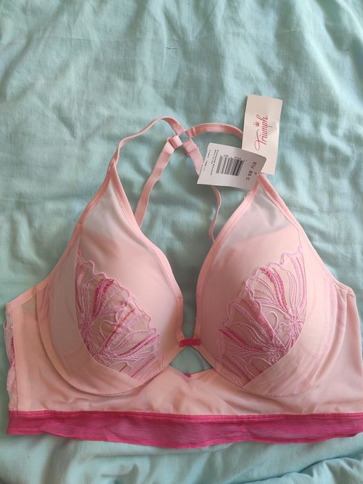 Бюстгальтер 85 C новий Triumph