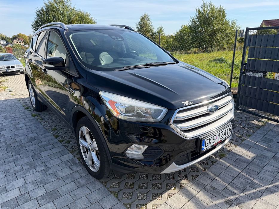 Ford Kuga Bogata wersja Titanium l Panorama l Kamera cofania l Hak