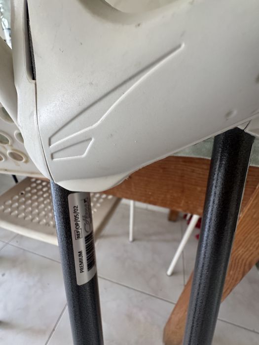 Muletas novas - par medicas