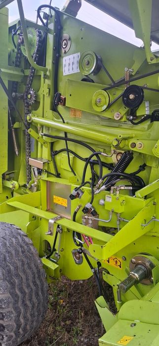 Enfardadeira Claas Rollant 250 Roto Cut