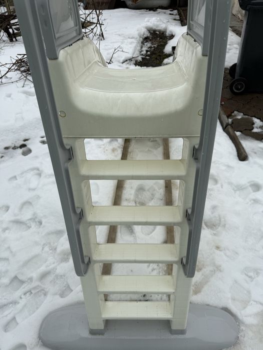 Гірка та пісочниця від Doloni