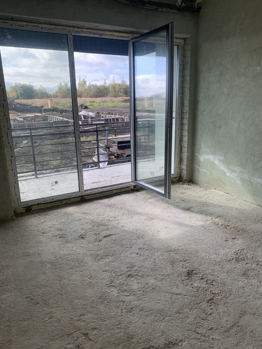 Продаж котеджу с.Зубра