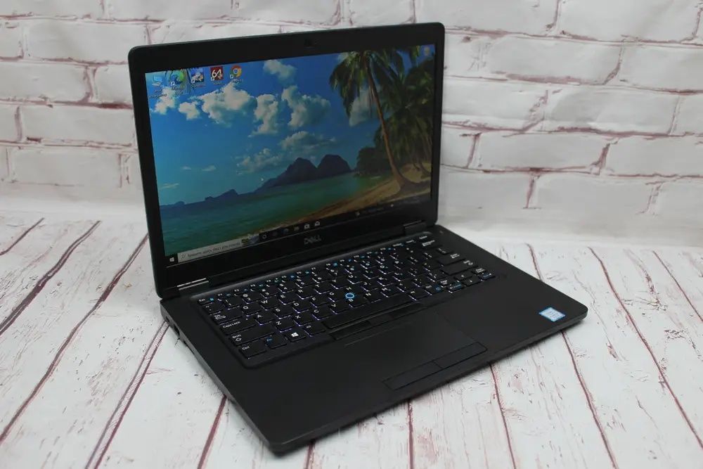 Продаеця Dell latitude 5490