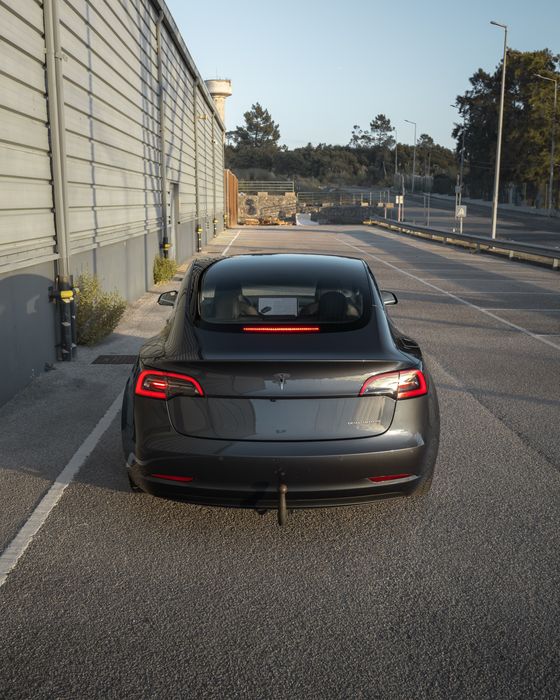 Tesla Model 3 Long-Range Dual Motor AWD