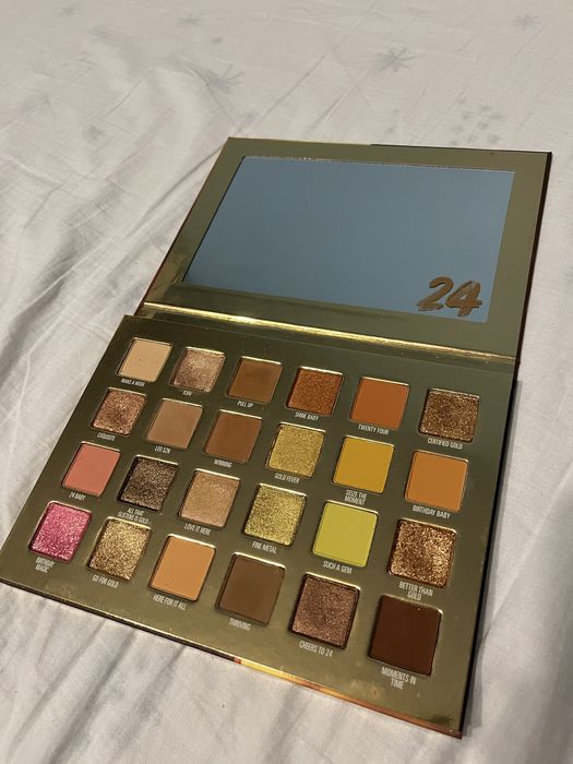 Paletka cieni Kylie Jenner