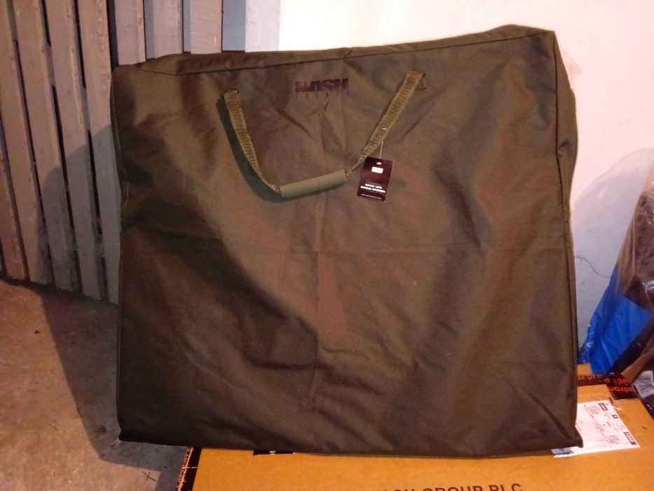 Stolik wędkarski NASH