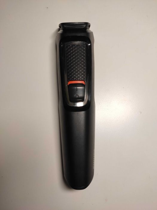 Philips Aparador Multigroom Multifunções MG 3730