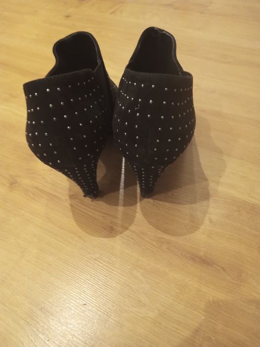 Botki damskie na obcasie OFFIC r.38