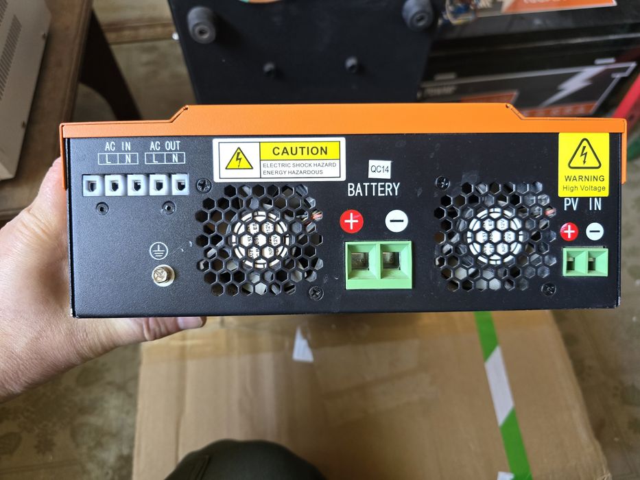 Powmr 24v  3200va