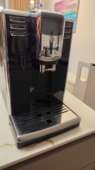 Ekspres automatyczny Philips EP5330