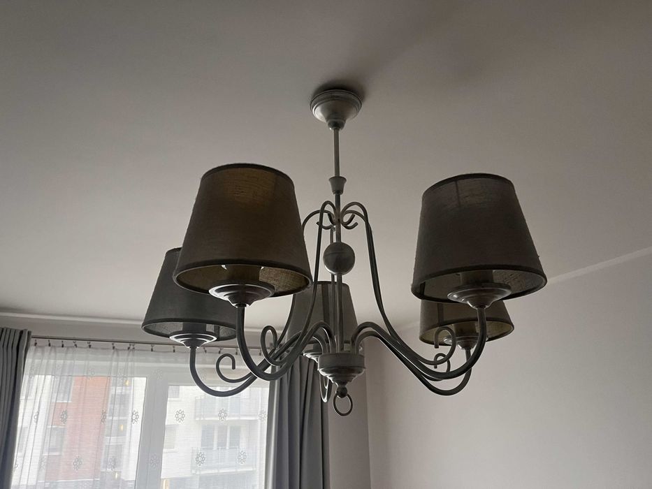 Żyrandol, lampa do salonu