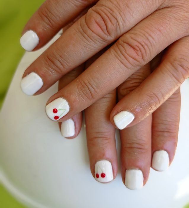 Unhas de gel/verniz gel