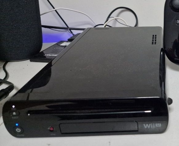 Wii u elite 32gb descbloqueada