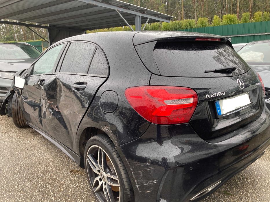 Mercedes A200d 4MATIC 2015