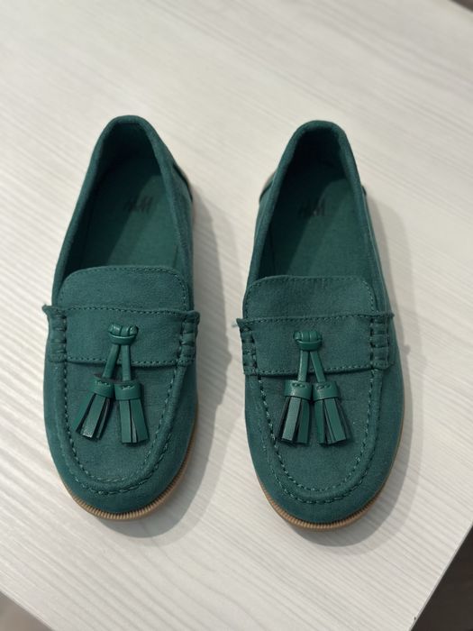 Стильні замшеві лофери H&M для хлопчика, р. 28