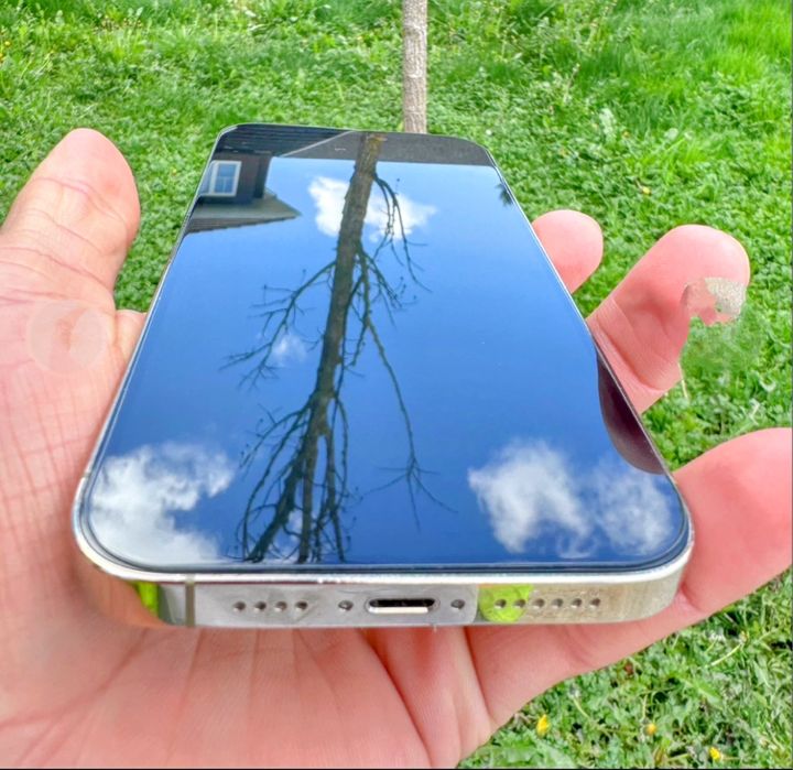 VENDO/TROCO Iphone 14 Pro Max C/NOVO