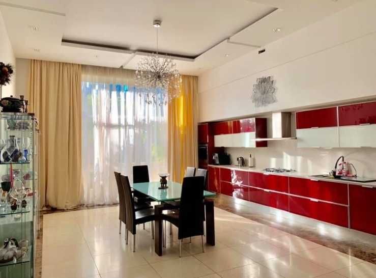 Здається в оренду будинок в Совіньйоні.