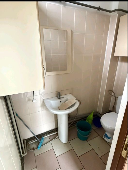 Продається нежитлове приміщення с.Крихівці