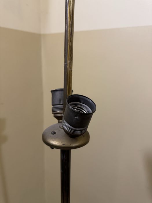 Stara lampa mosiężna