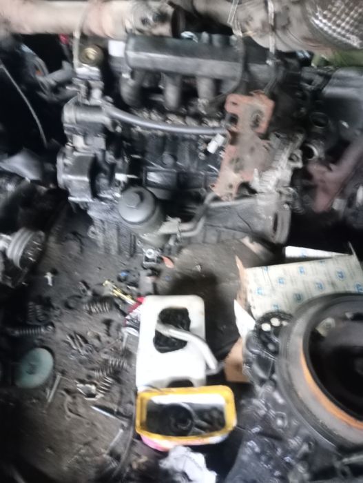 Silnik sprinter 2.9 Turbo diesel na części